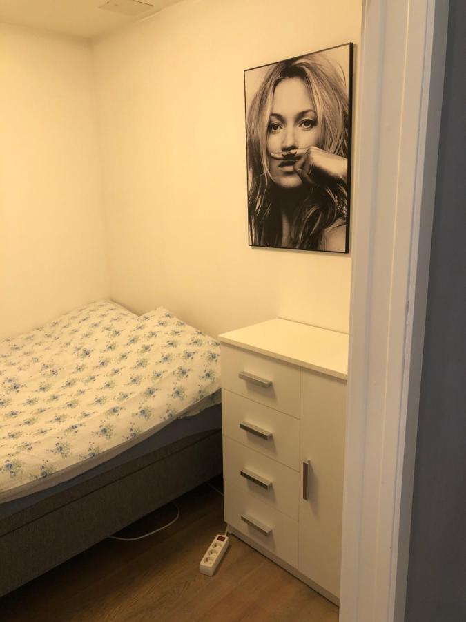 Oceanfront Apartment - Oslo Central - Private Patio エクステリア 写真